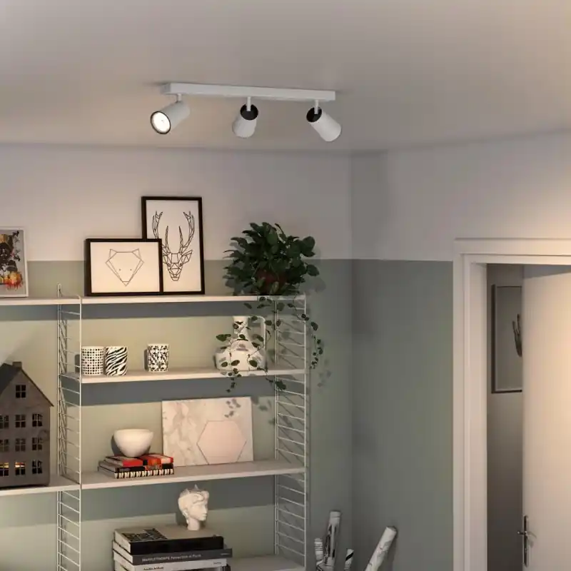 Ofertă limitată Spot LED Philips myLiving Paisley, 3xGU10, 5.5W, IP20, Metal, Alb