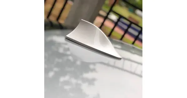 Plată sigură Antena Auto Activa Am - Fm Tip "Shark Tail" Culoare Silver