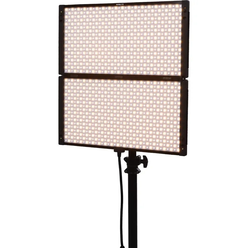 Nanlite PavoSlim 240B Panou LED Bi-Color, Putere 240W, CCT 2700K-6500K, 22990 lux, CRI 95, Control DMX si App Ofertă de sezon